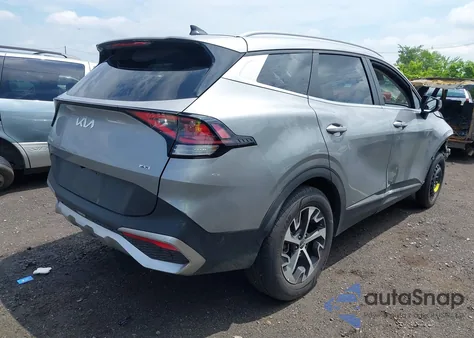 2025 Kia Sportage Ex z USA, uszkodzony, nr VIN KNDPVCDF3S7355772